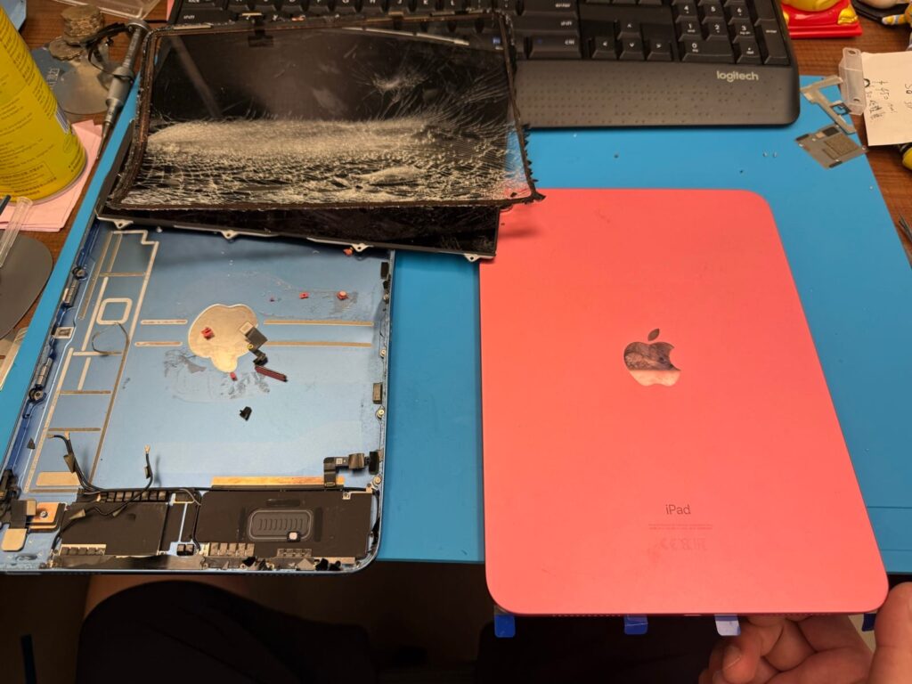 iPad 10 代更換紅色邊框及屏幕後的完成狀態
